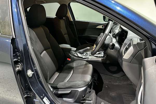 2018 Mazda 3 Neo Sport BN Series