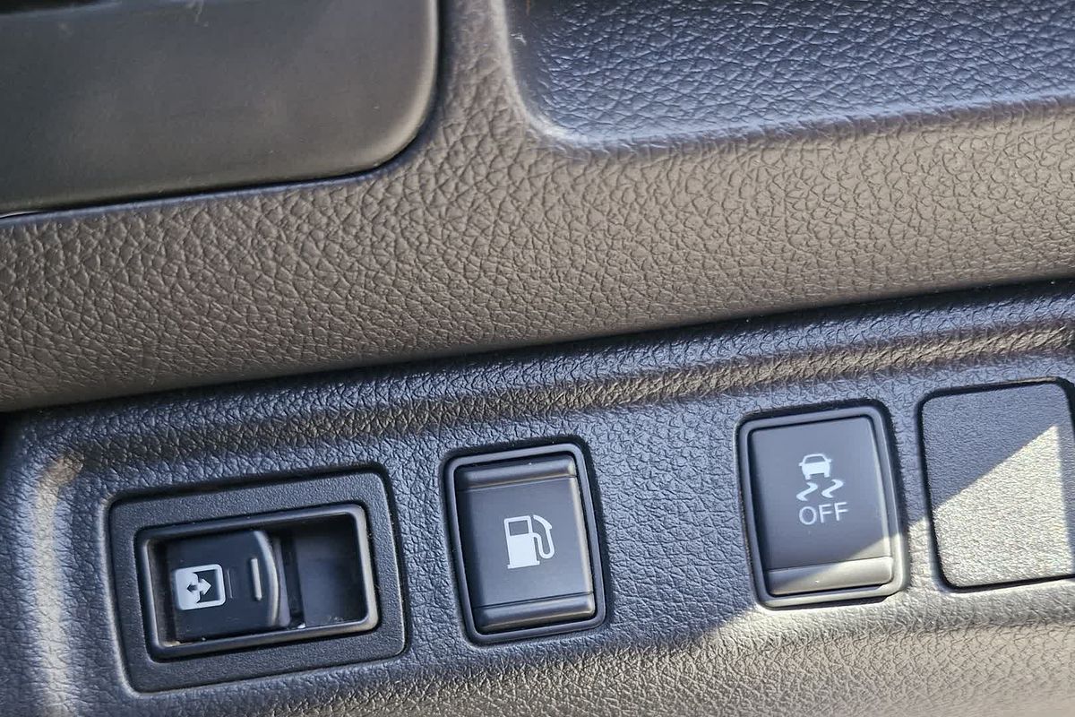 2019 Nissan Navara ST D23 Series 4 4X4