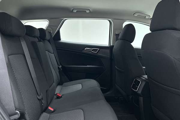 2024 Kia Sportage S NQ5