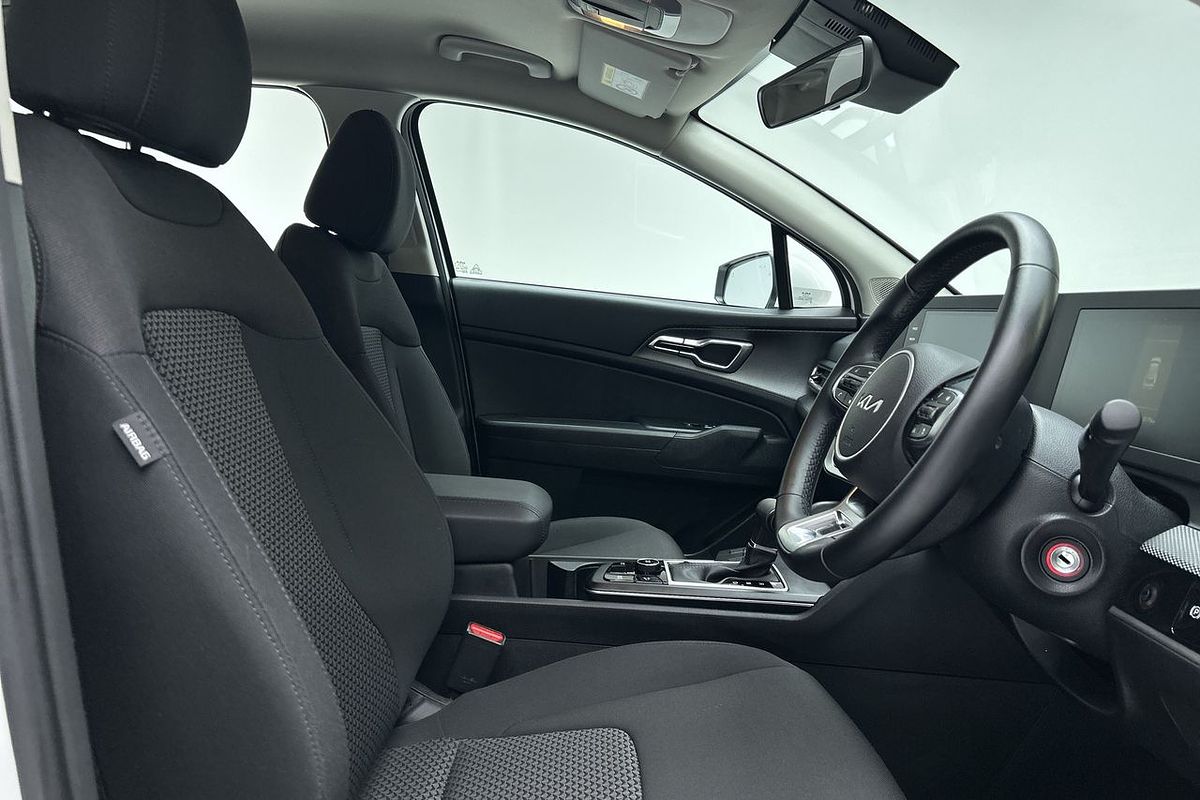 2024 Kia Sportage S NQ5