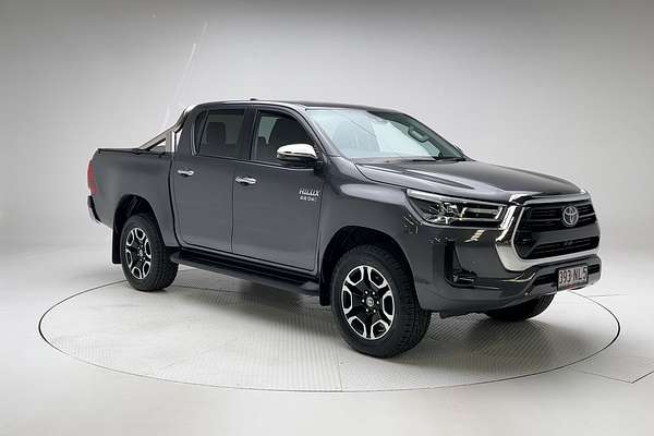 2023 Toyota Hilux SR5 GUN126R 4X4