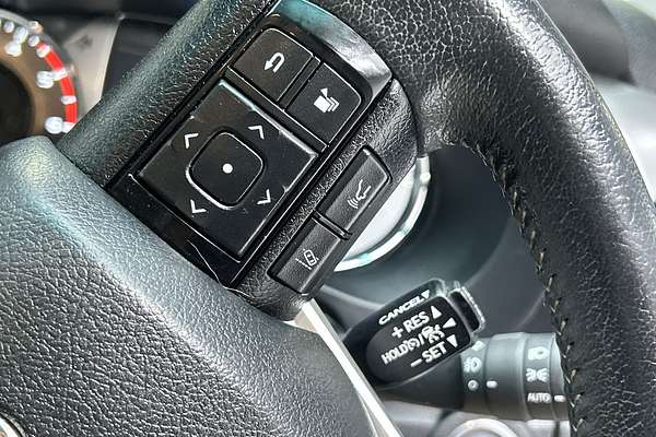 2023 Toyota Hilux SR5 GUN126R 4X4