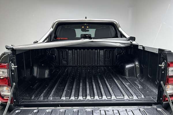 2023 Toyota Hilux SR5 GUN126R 4X4