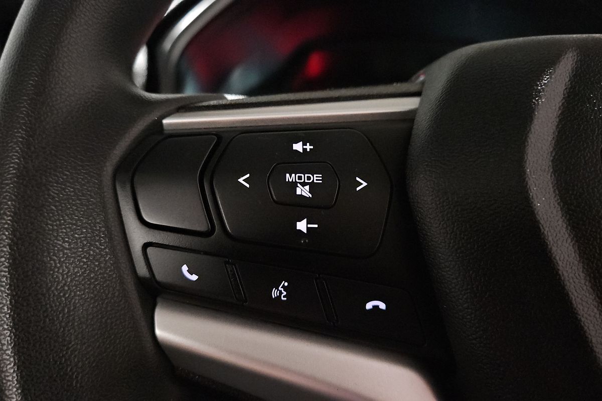 2022 Isuzu D-MAX SX High Ride Rear Wheel Drive
