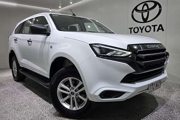 2021 Isuzu MU-X MU-X LS-M (4x2) UJOR101