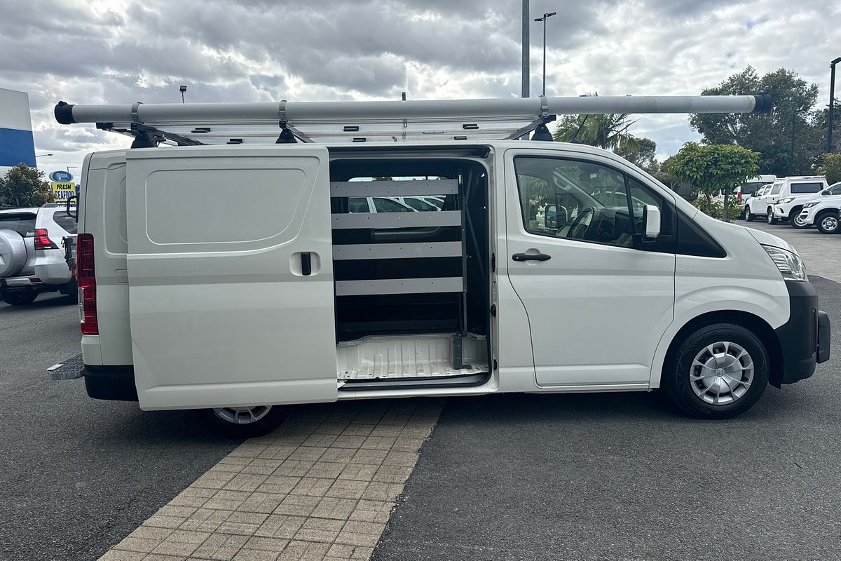 2020 Toyota Hiace  GDH300R LWB