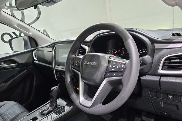 2021 Isuzu MU-X MU-X LS-M (4x2) UJOR101