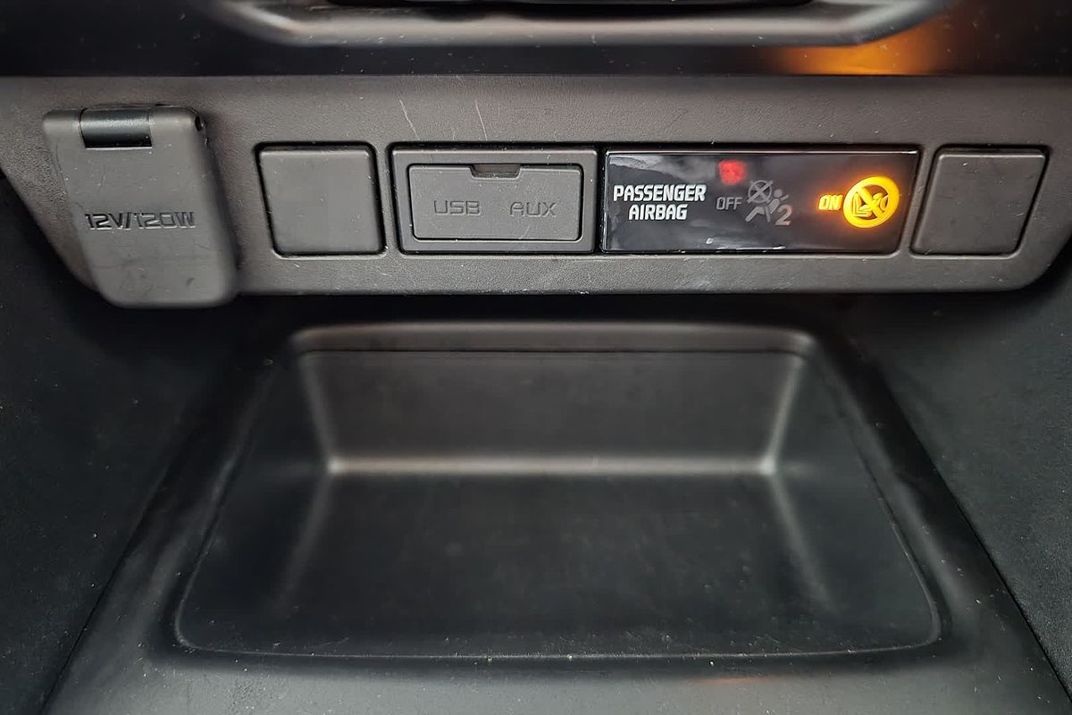 2021 Isuzu MU-X MU-X LS-M (4x2) UJOR101