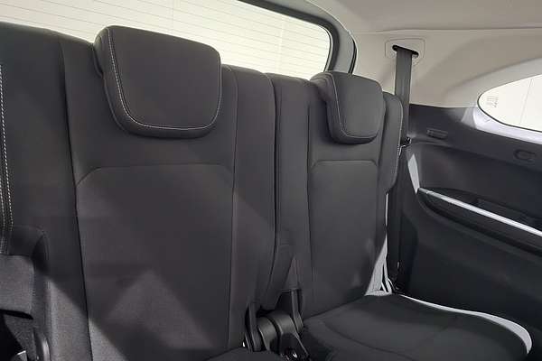 2021 Isuzu MU-X MU-X LS-M (4x2) UJOR101