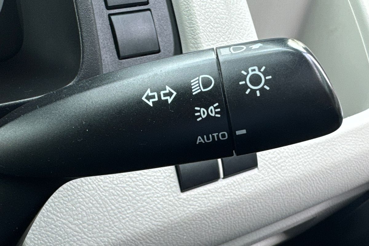 2020 Toyota Hiace  GDH300R LWB