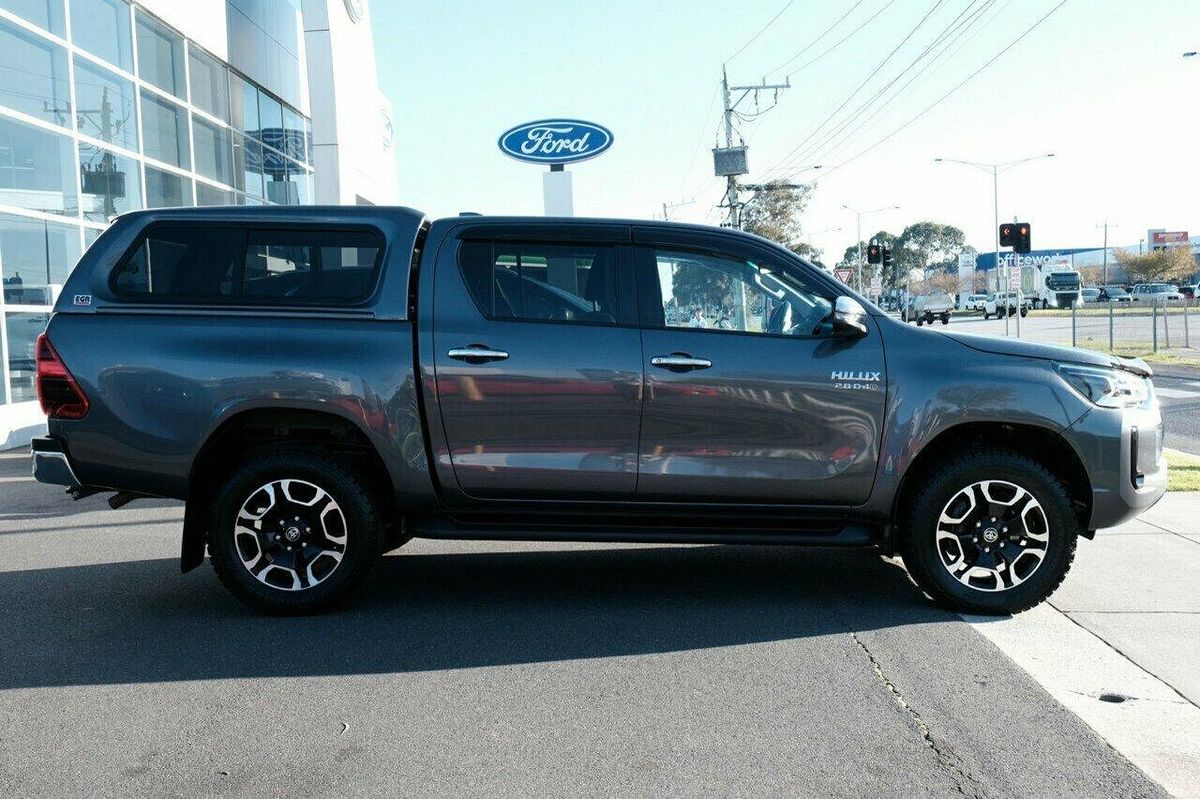 2022 Toyota Hilux SR5 GUN126R 4X4