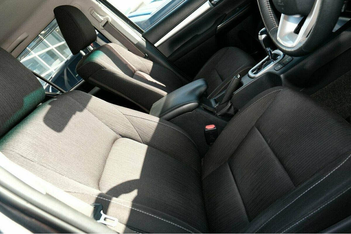 2022 Toyota Hilux SR5 GUN126R 4X4