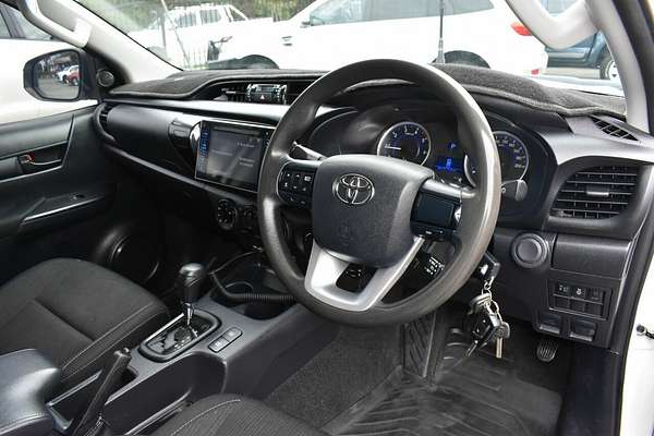 2017 Toyota Hilux SR GUN126R 4X4