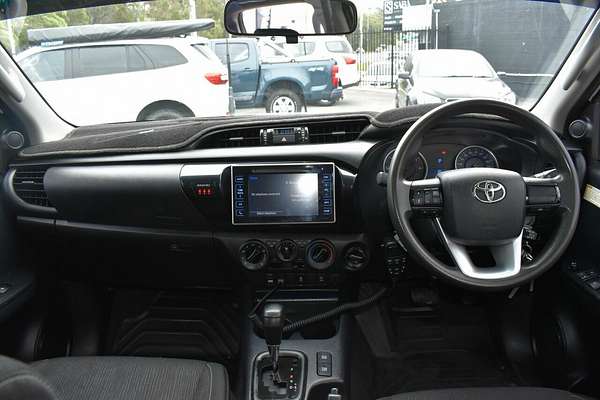 2017 Toyota Hilux SR GUN126R 4X4