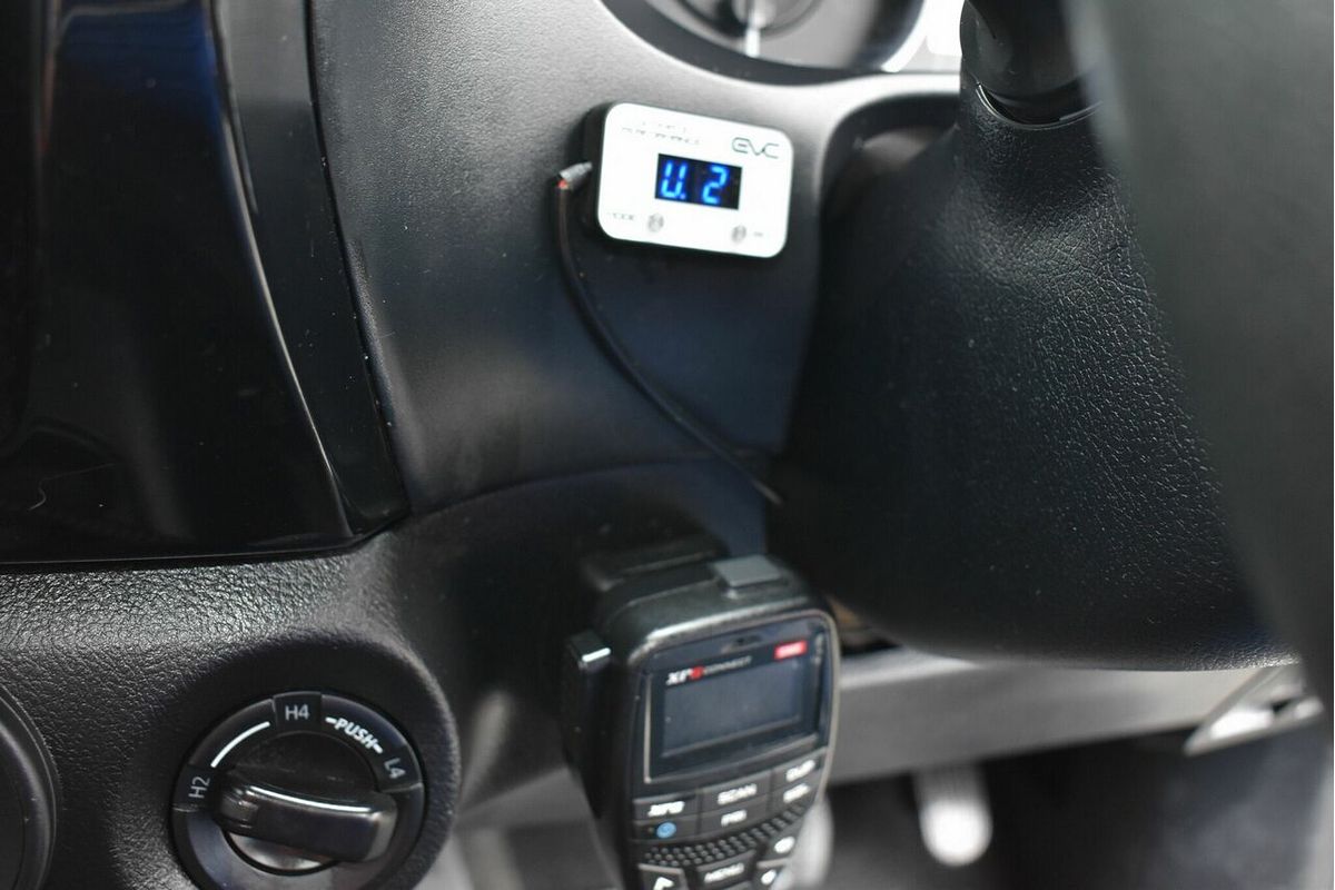 2017 Toyota Hilux SR GUN126R 4X4