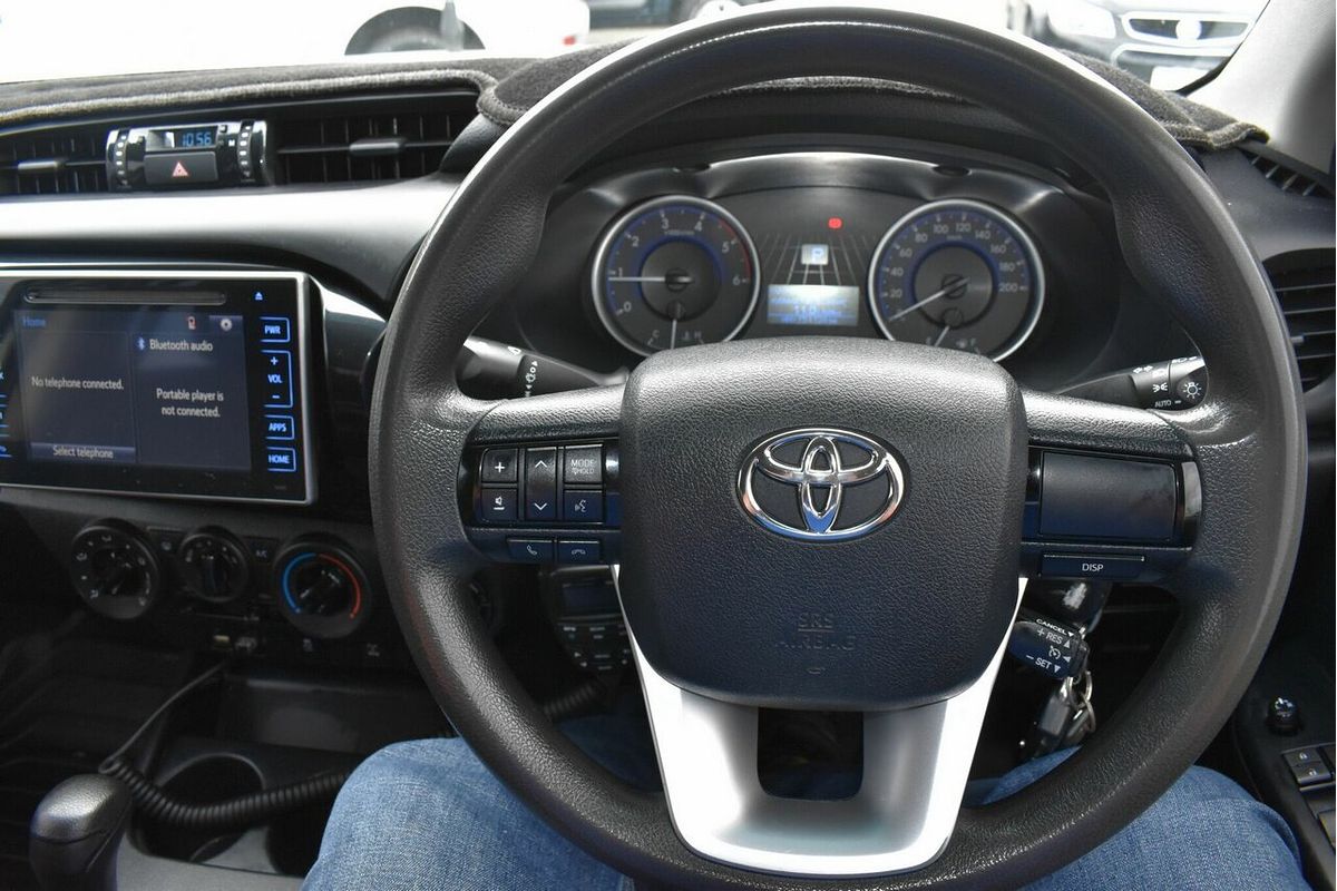 2017 Toyota Hilux SR GUN126R 4X4