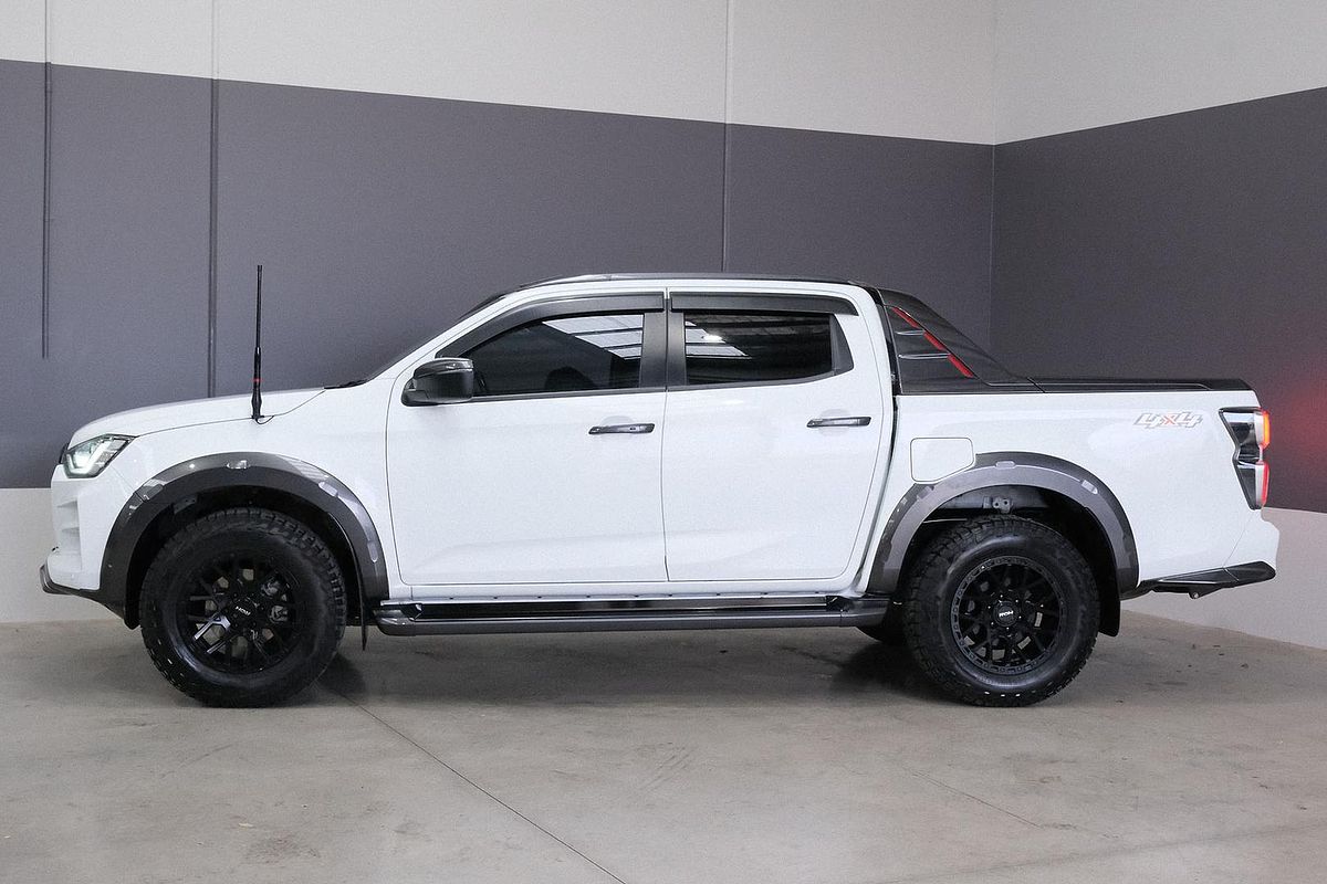 2022 Isuzu D-MAX X-TERRAIN 4X4