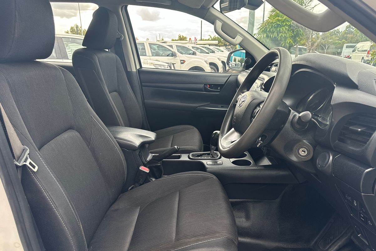 2020 Toyota Hilux SR GUN126R 4X4
