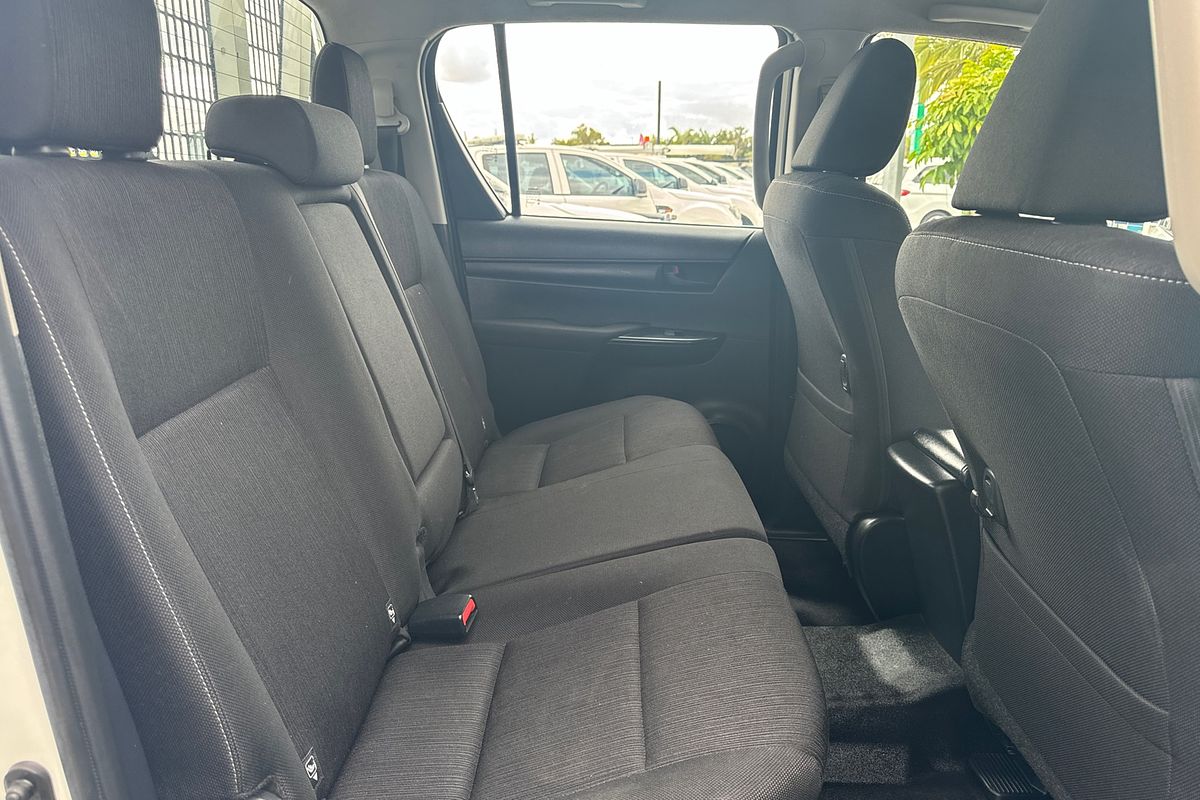 2020 Toyota Hilux SR GUN126R 4X4