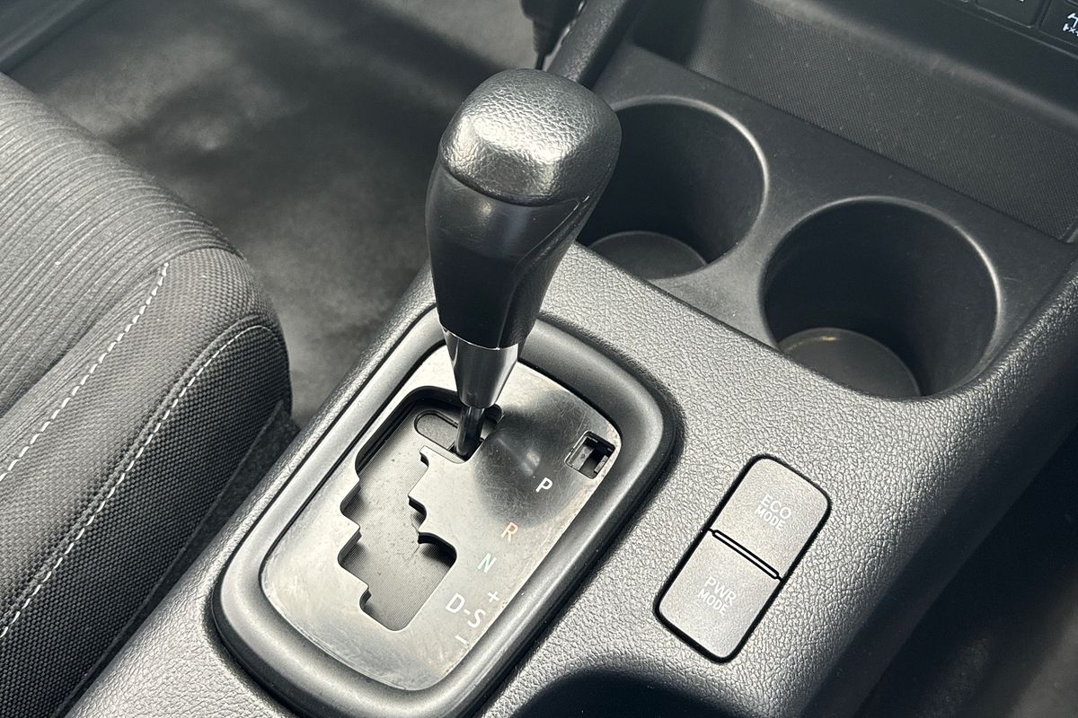 2020 Toyota Hilux SR GUN126R 4X4