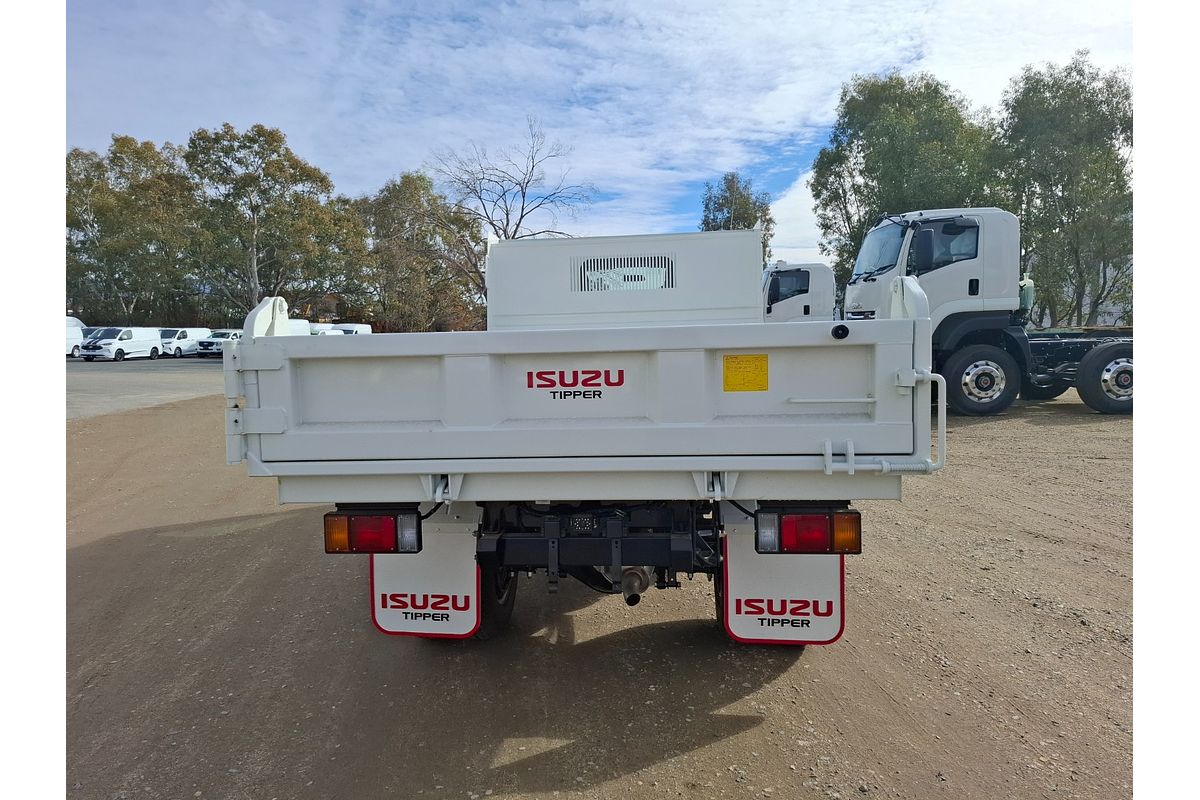 2025 Isuzu N Series AWD