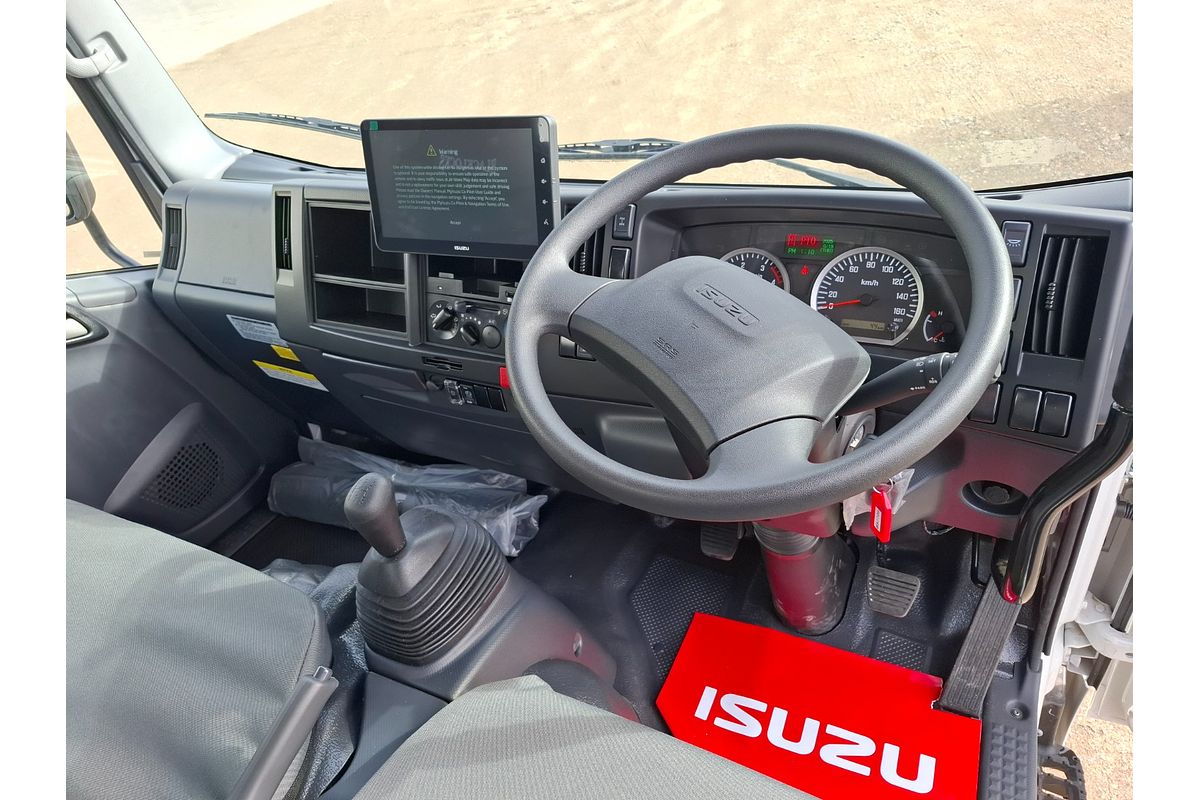 2025 Isuzu N Series AWD