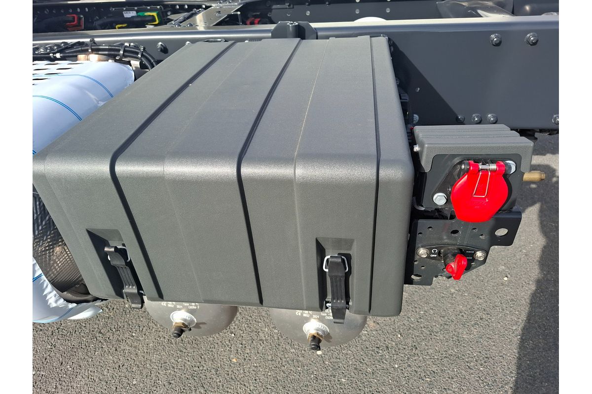 2025 Iveco S-Way Rigid No Series