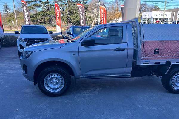 2025 Isuzu D-MAX SX High Ride Rear Wheel Drive