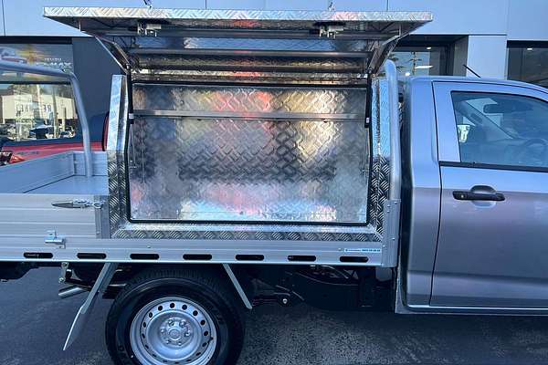 2025 Isuzu D-MAX SX High Ride Rear Wheel Drive