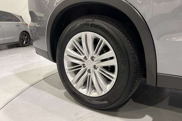 2023 Mitsubishi Outlander ES ZM