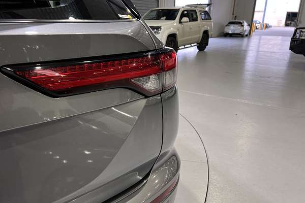 2023 Mitsubishi Outlander ES ZM