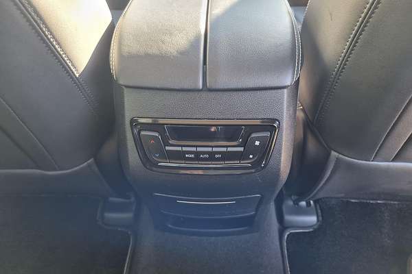 2020 LDV D90 Executive SV9A