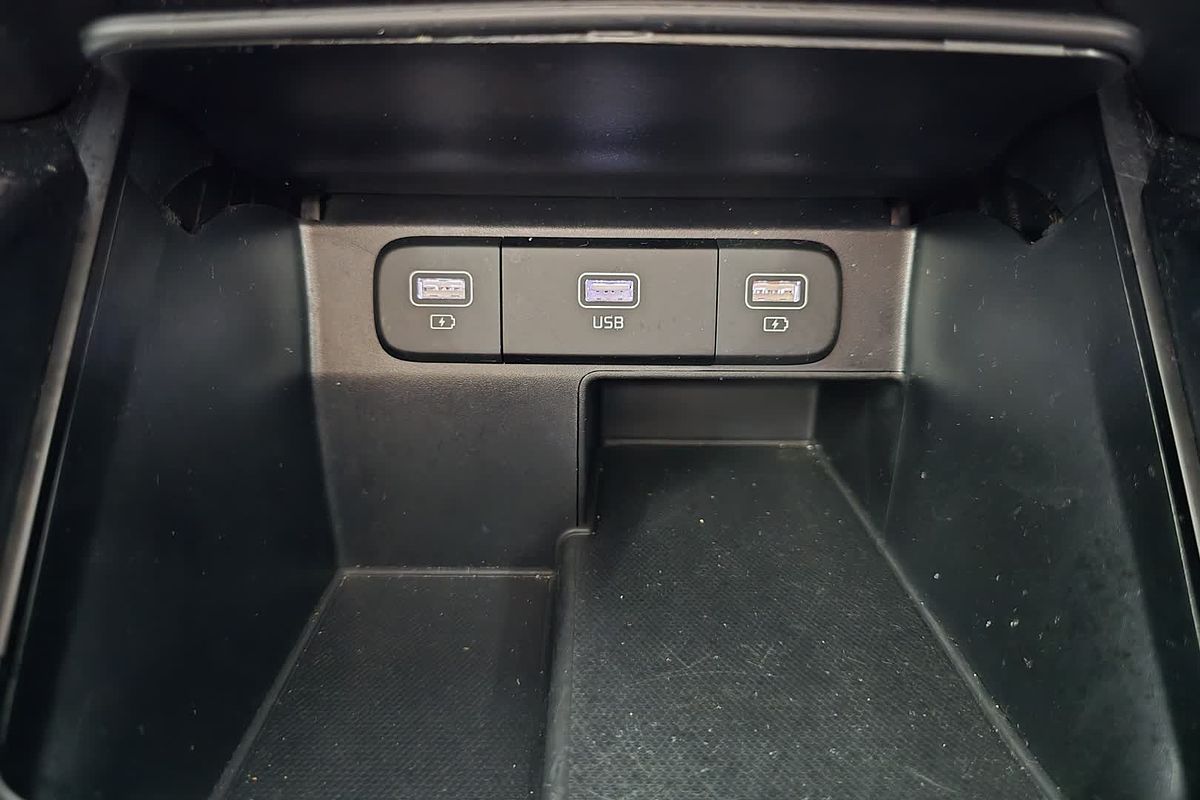 2023 Kia SORENTO SORENTO SPORT+ 7 SEAT GZW7J961