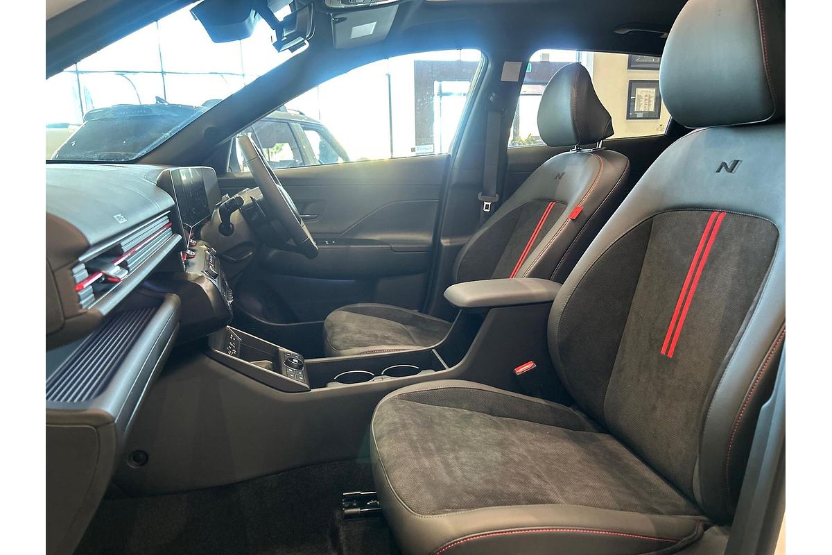 2025 Hyundai Kona Premium N Line SX2.V2