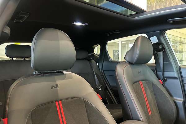 2025 Hyundai Kona Premium N Line SX2.V2