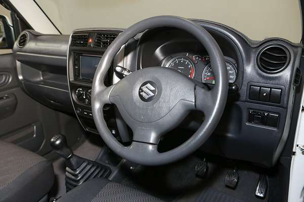 2013 Suzuki Jimny Sierra SN413 T6