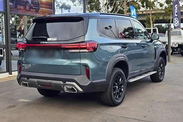 2025 LDV D90 Executive SV9A
