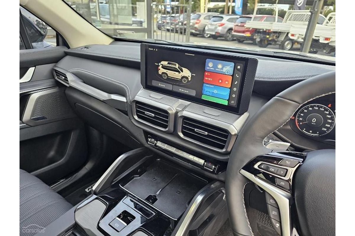 2025 LDV D90 Executive SV9A