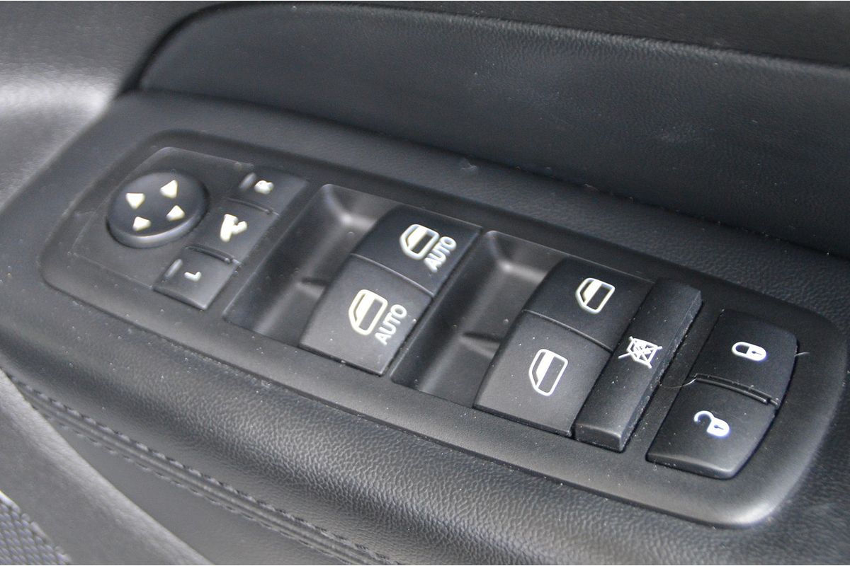 2012 Jeep Grand Cherokee Limited WK