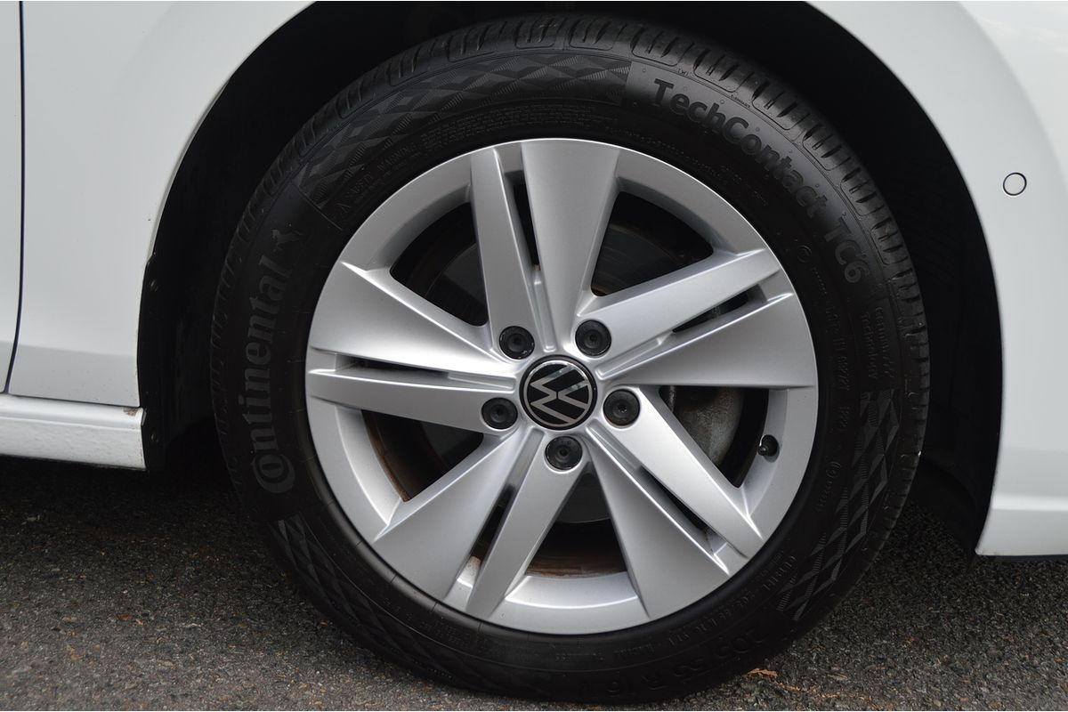 2021 Volkswagen Golf 110TSI 8