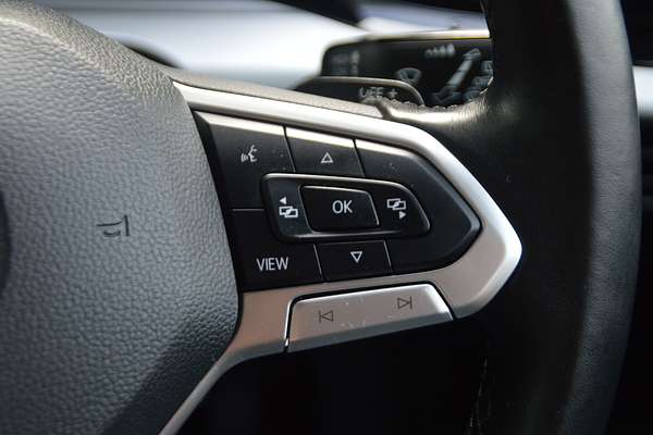 2021 Volkswagen Golf 110TSI 8