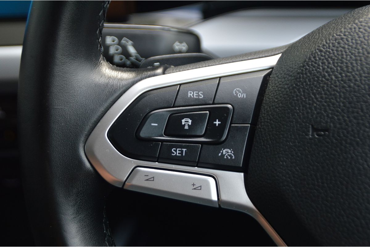 2021 Volkswagen Golf 110TSI 8