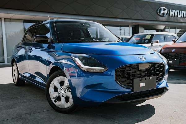 2025 Suzuki Swift Hybrid Plus UZ