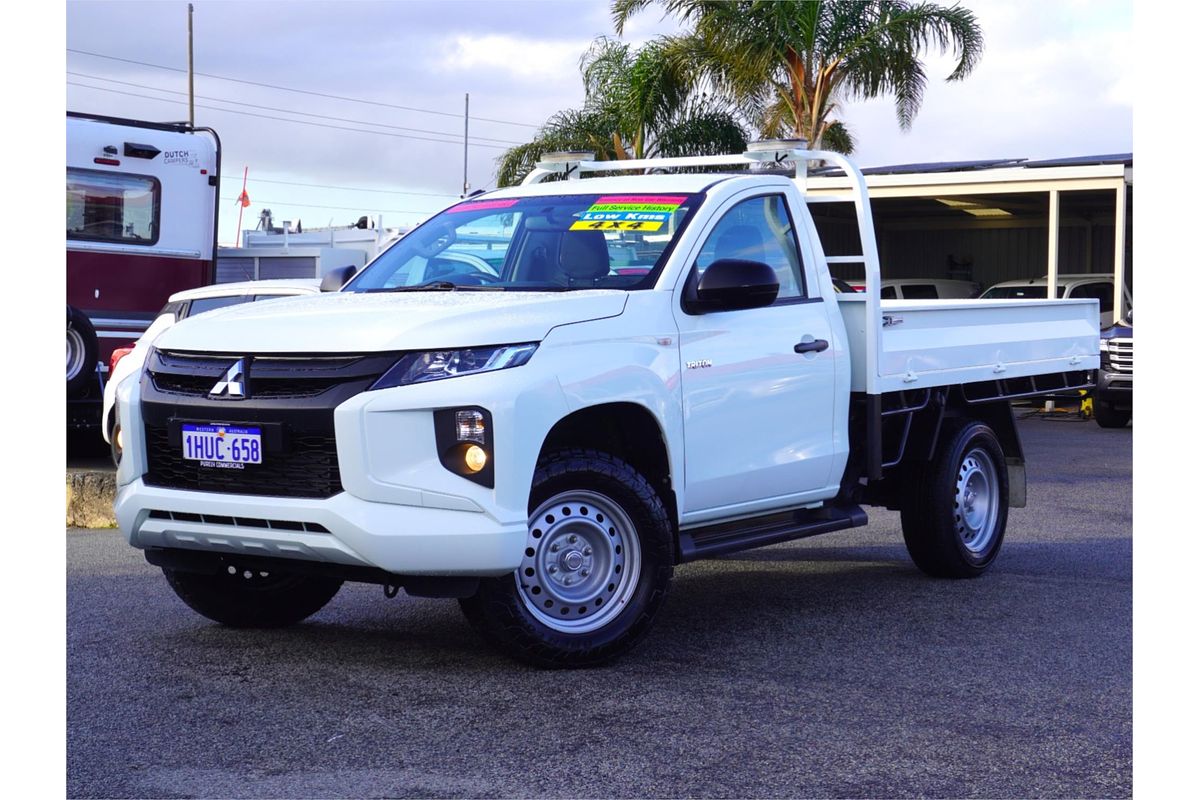 2022 Mitsubishi Triton GLX MR 4X4