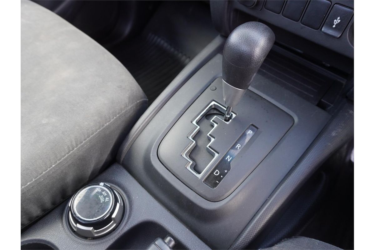 2022 Mitsubishi Triton GLX MR 4X4