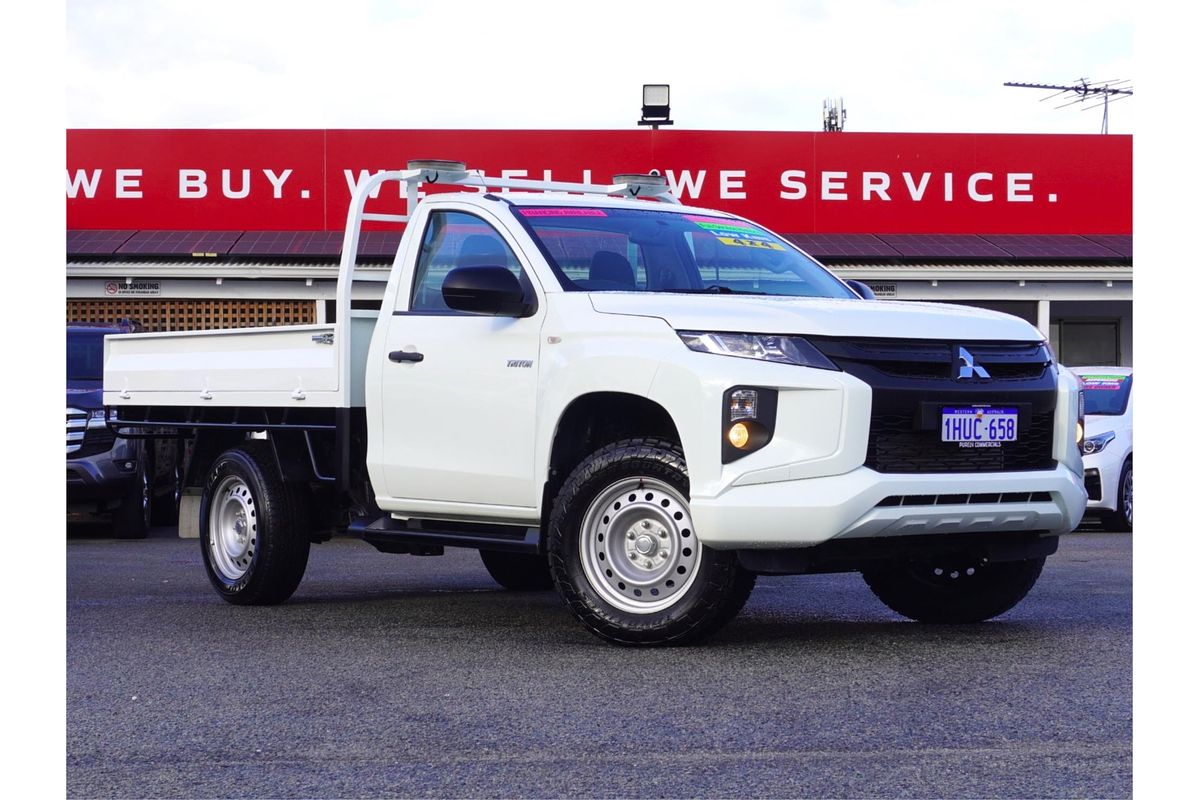 2022 Mitsubishi Triton GLX MR 4X4