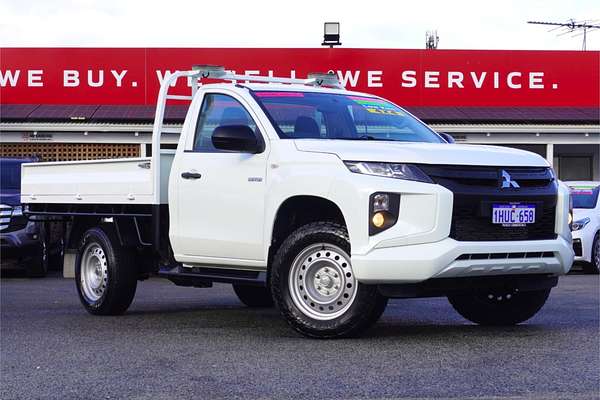 2022 Mitsubishi Triton GLX MR 4X4