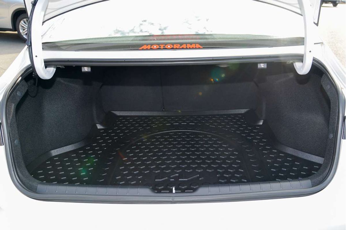 2025 Kia K4 GT-Line CL4m