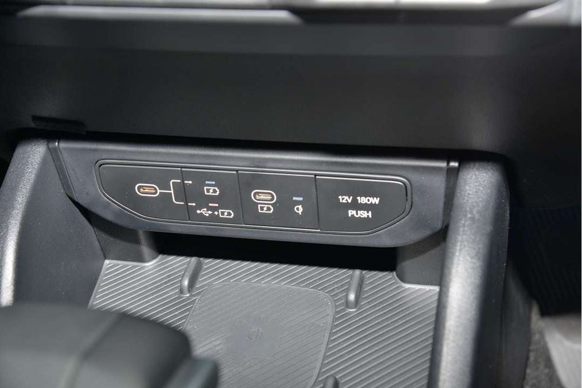 2025 Kia K4 GT-Line CL4m