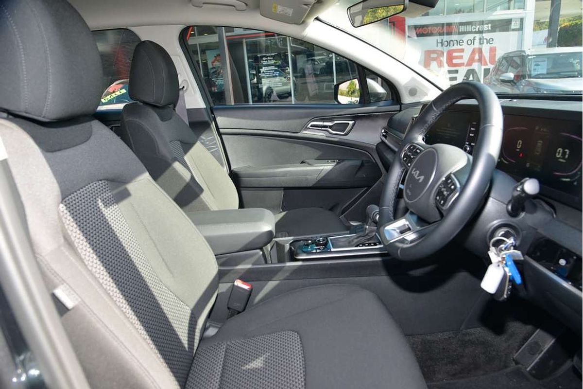 2024 Kia Sportage S NQ5